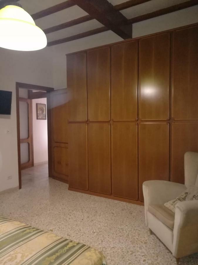 La Terrazza Chiusi Exterior foto